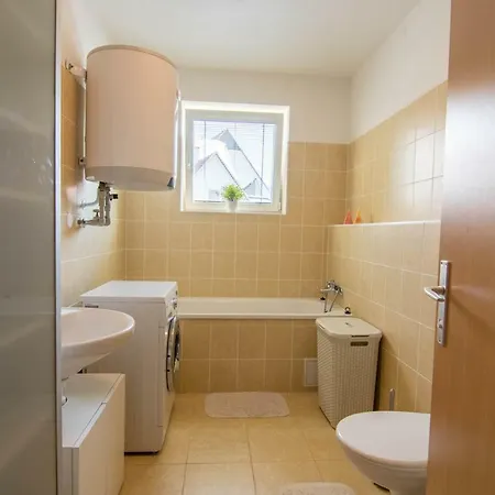 Apartman U Kostela Apartment *